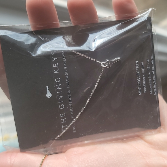 The Giving Keys - mini collection - Picture 2 of 2